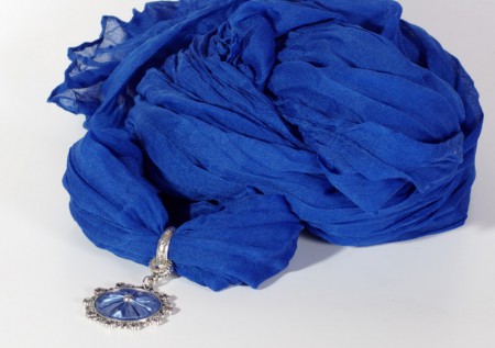 Kék cabochon ékszerkendő (90 x 180 cm) - Ár: 3.290 Ft